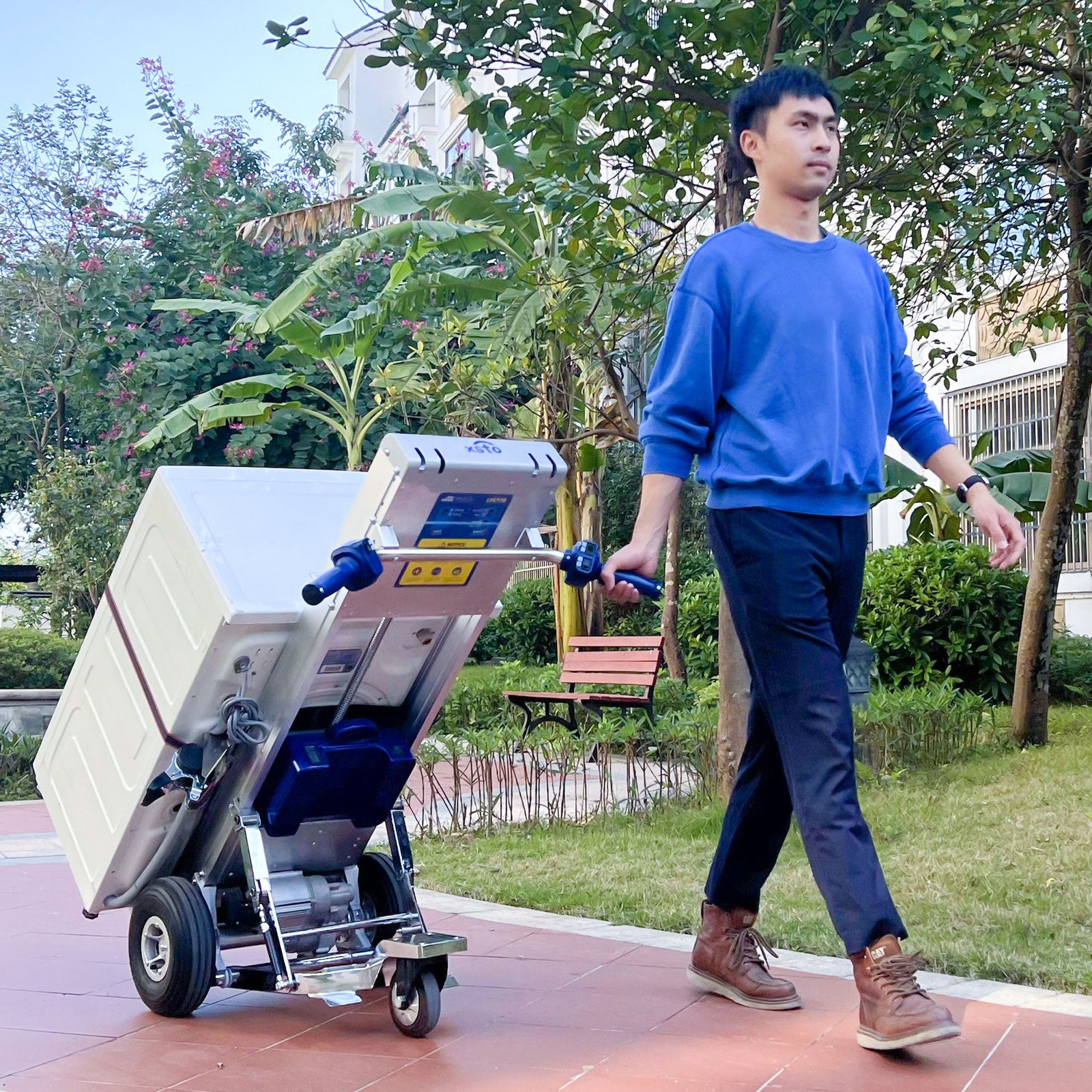 XSTO LFC170F3 電動昇降搬送車 製品画像