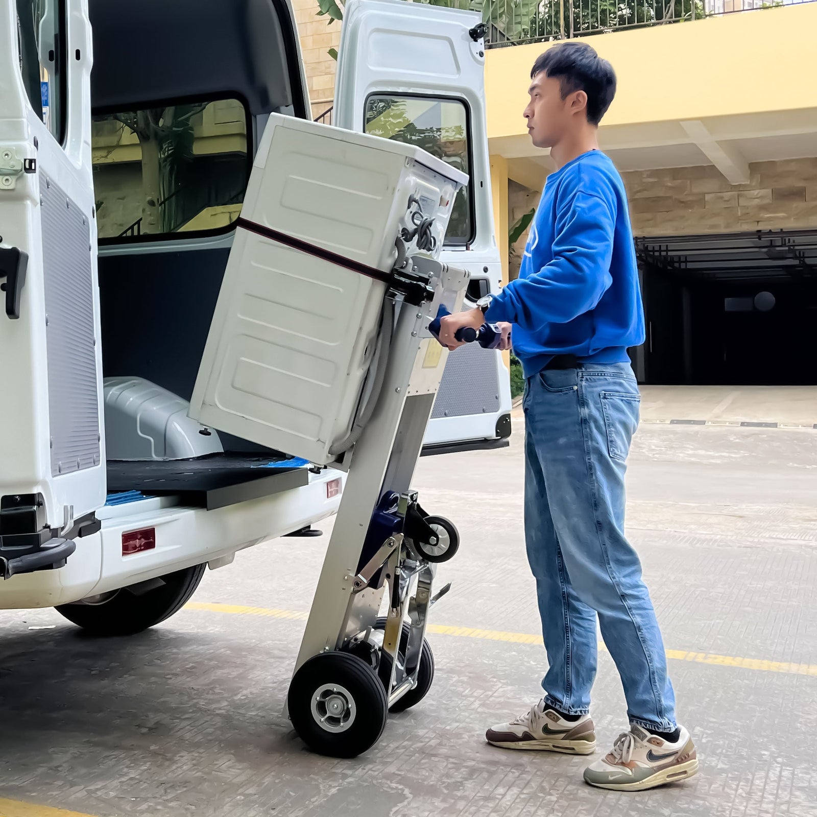 XSTO LFC170F3 電動昇降搬送車 製品画像